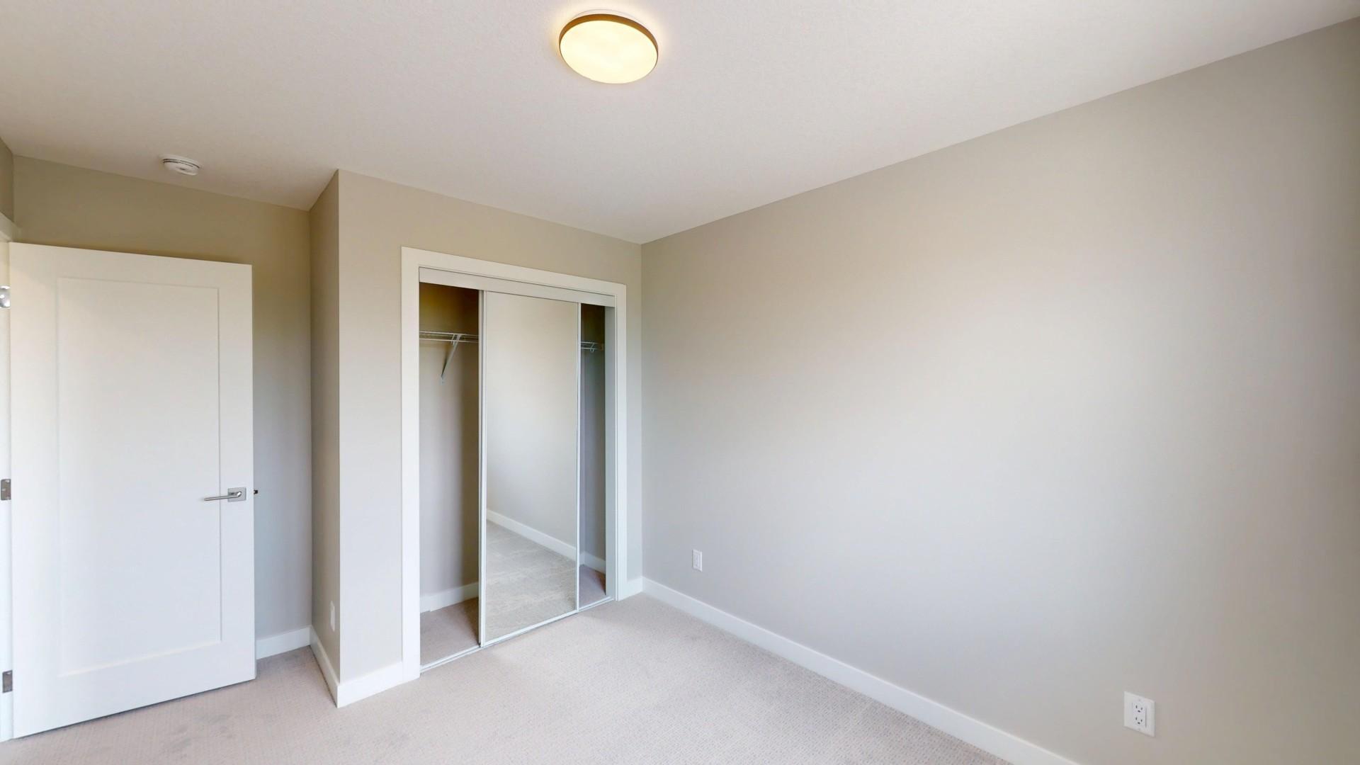 9977 Huxbury Drive NE - Photo 15