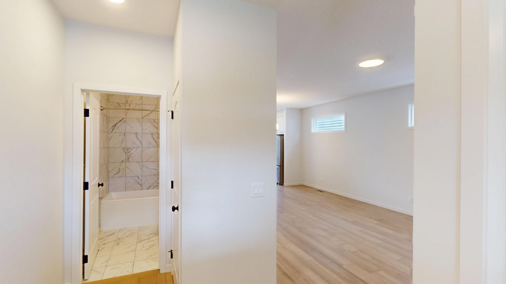 178 Legacy Glen Court Southeast Upper - Photo 15