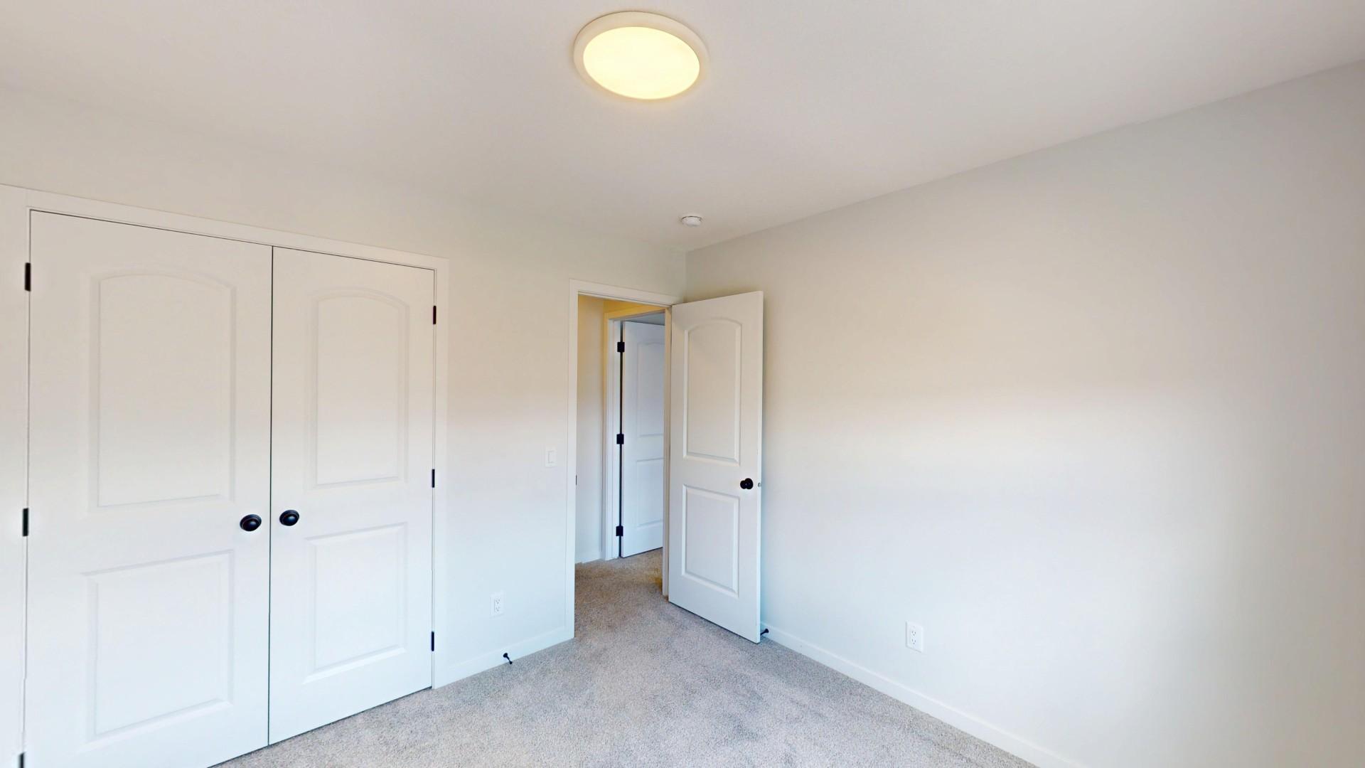 178 Legacy Glen Court Southeast Upper - Photo 33