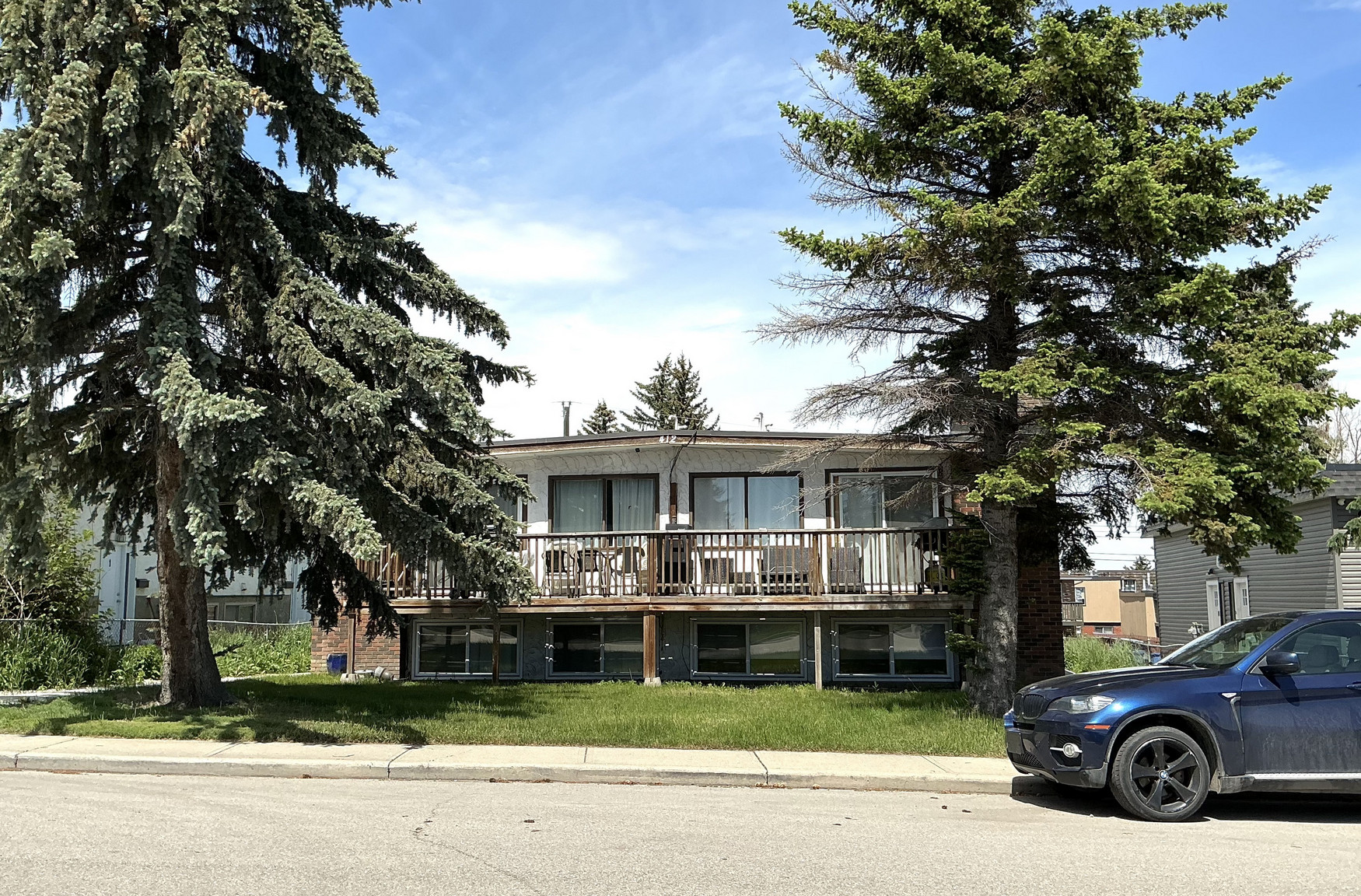 2-412 Sabrina Rd Sw