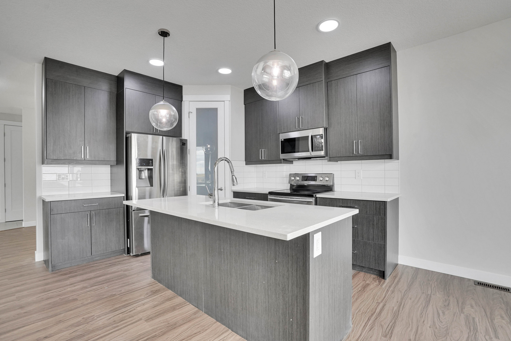 1200 Iron Landing Way - Photo 9