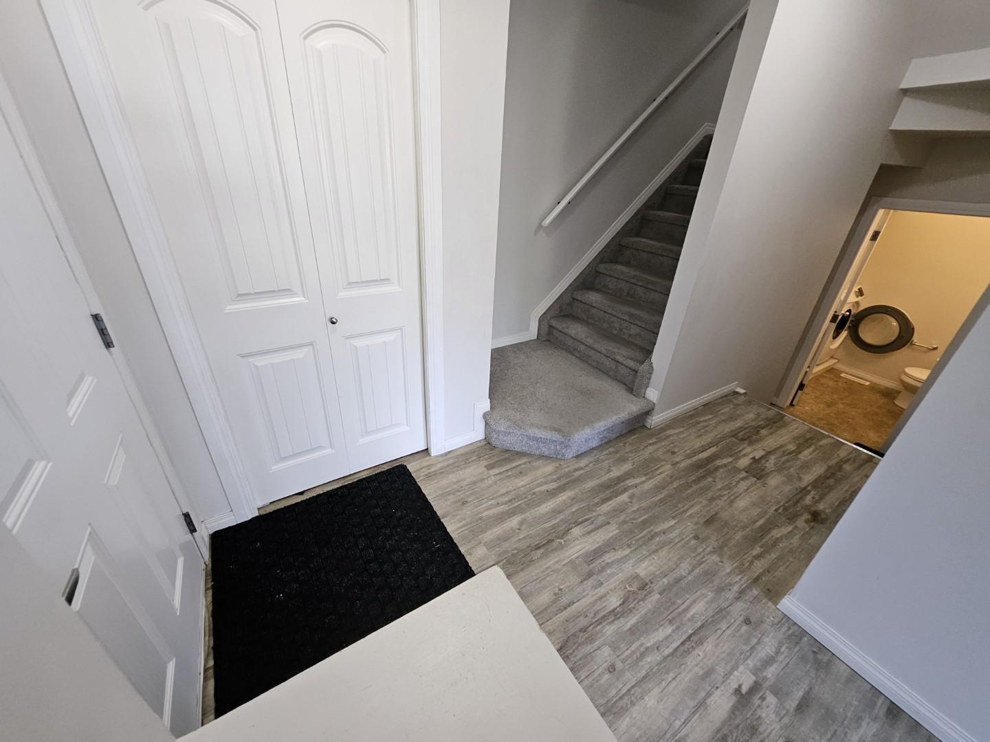 2-11813 43 Street NW - Photo 11