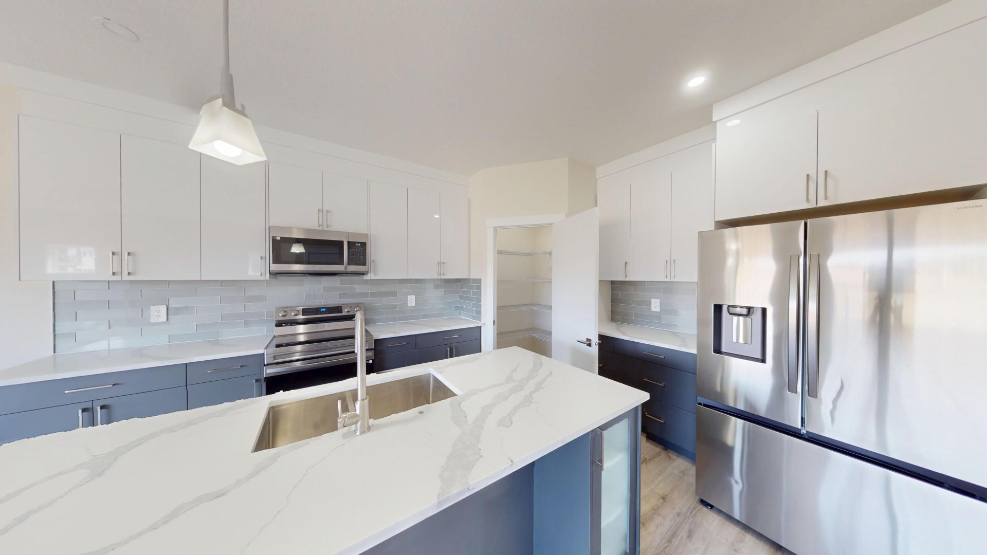 1227 Westmount Dr - Photo 4
