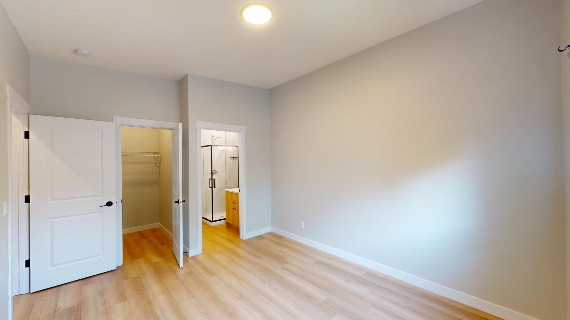 12 Silver Springs Dr Nw - Upper - Photo 11