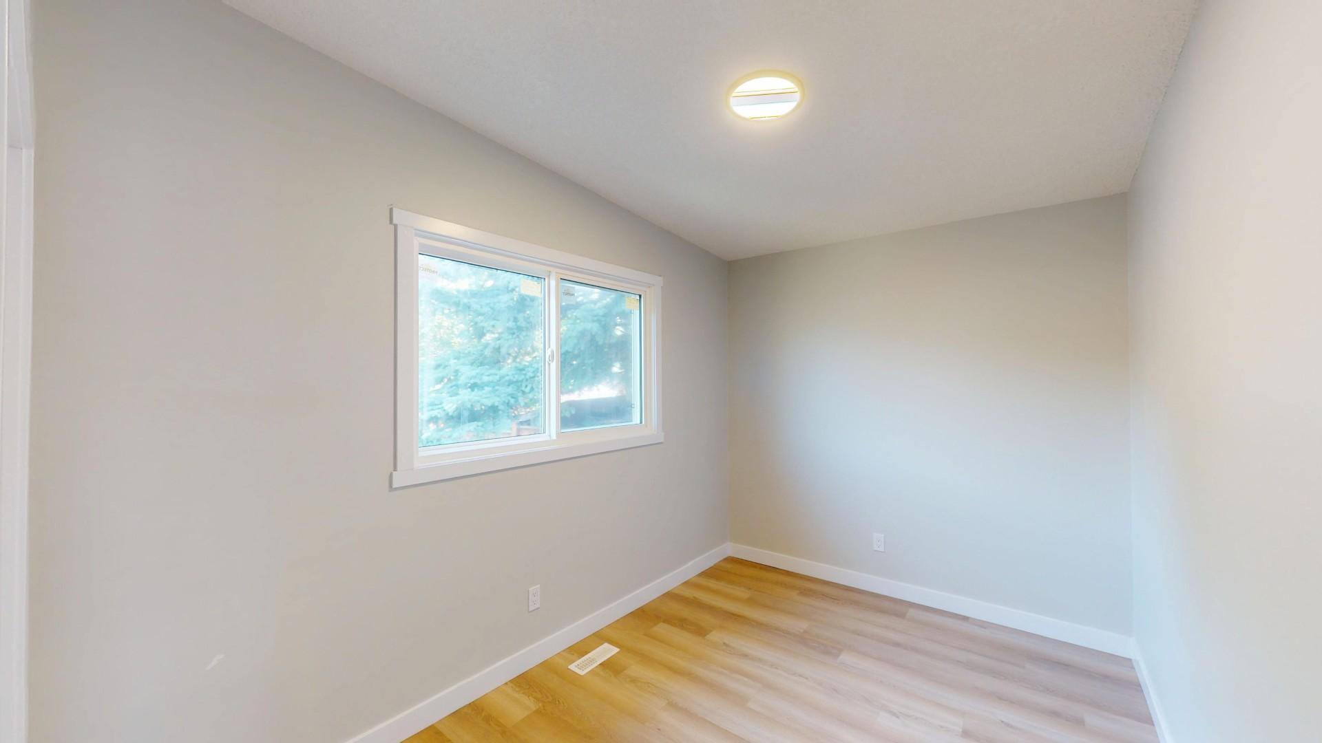 12 Silver Springs Dr Nw - Upper - Photo 14
