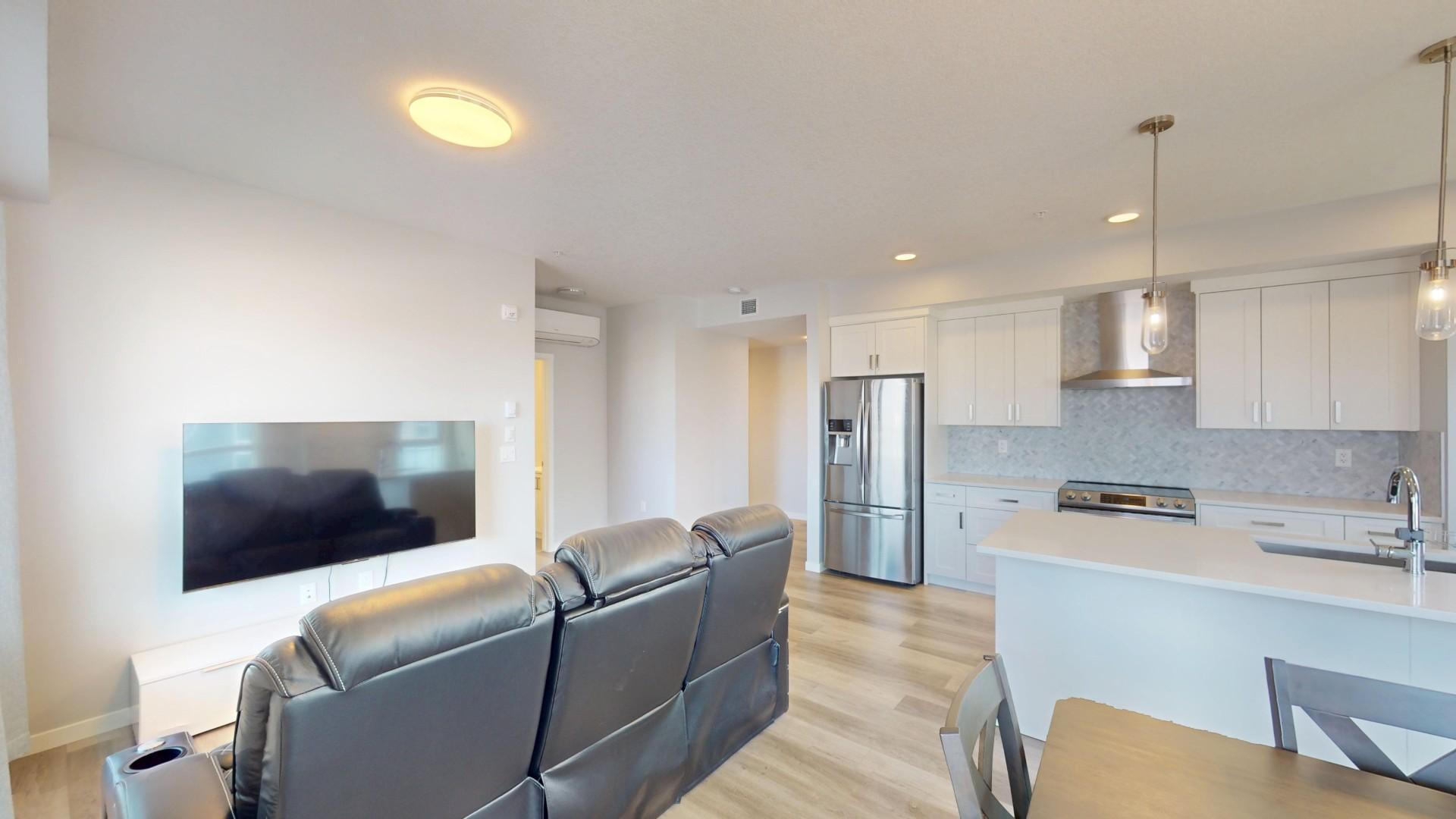 216-80 Carrington Plaza Nw - Photo 5