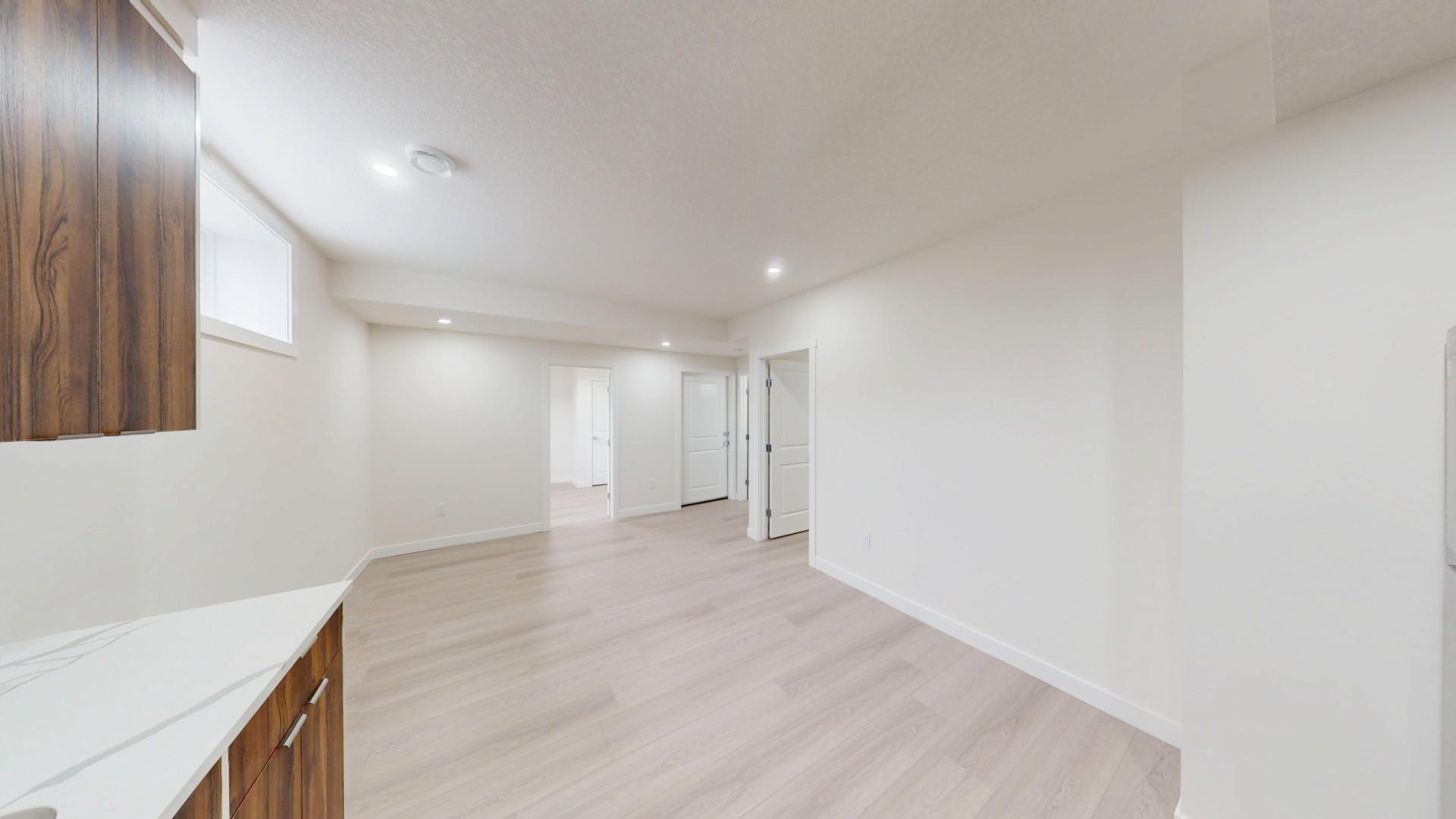 Lower A - 215 Corner Glen Garden NE - Photo 12