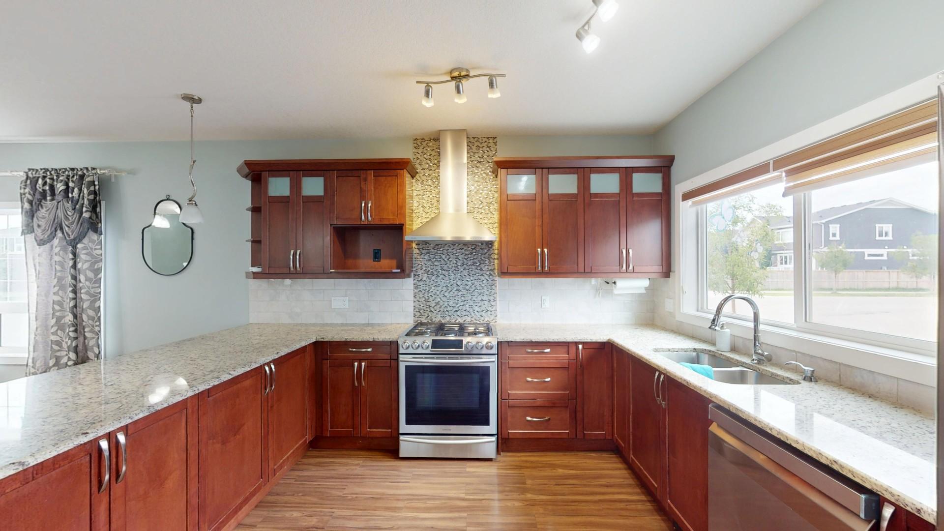 5 Red Embers Row NE - Photo 8