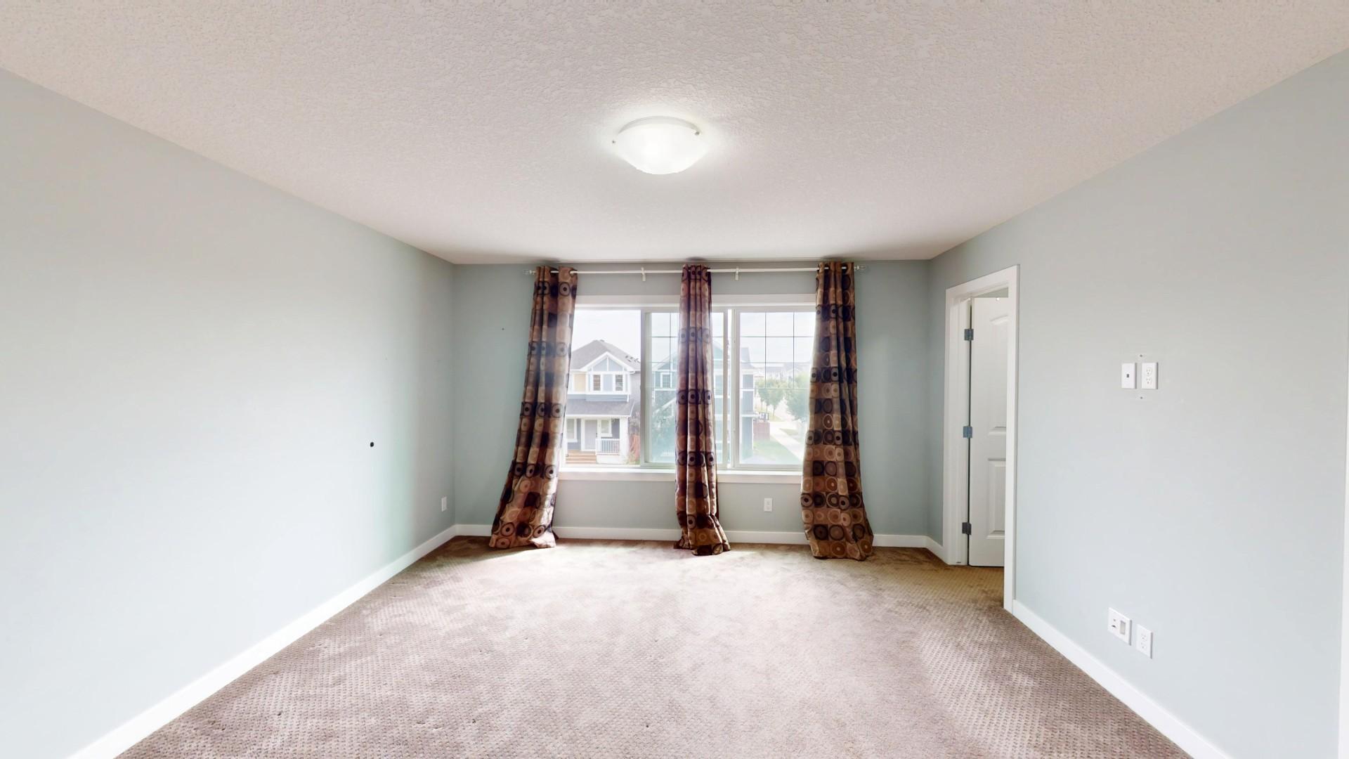 5 Red Embers Row NE - Photo 17