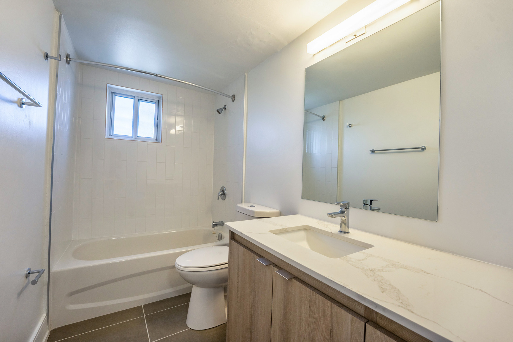 2 Secord - Photo 20