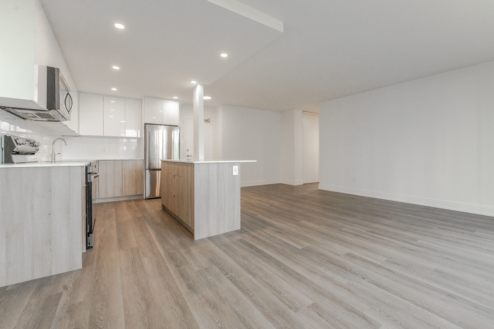 2 Secord - Photo 13