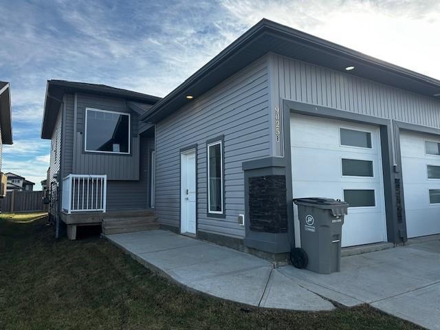 9025B 80A Avenue - Upper Duplex