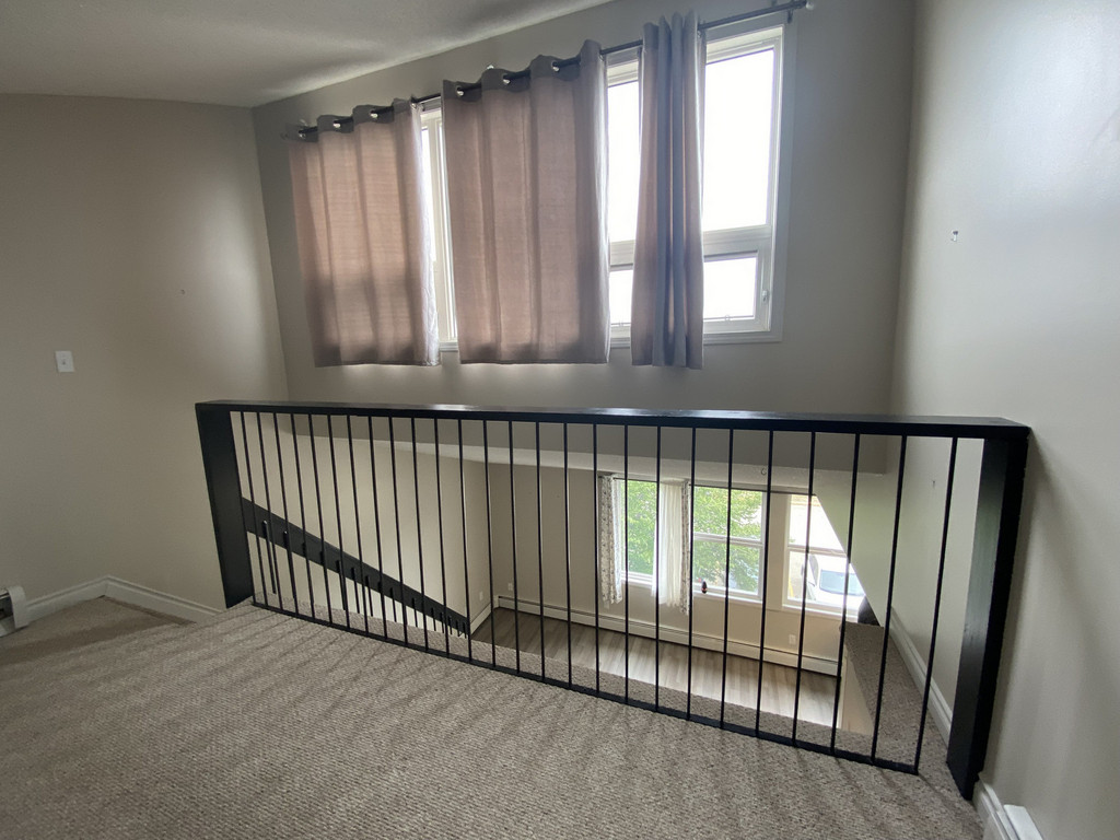 2204 7201 Poplar Drive - Single Occupant 