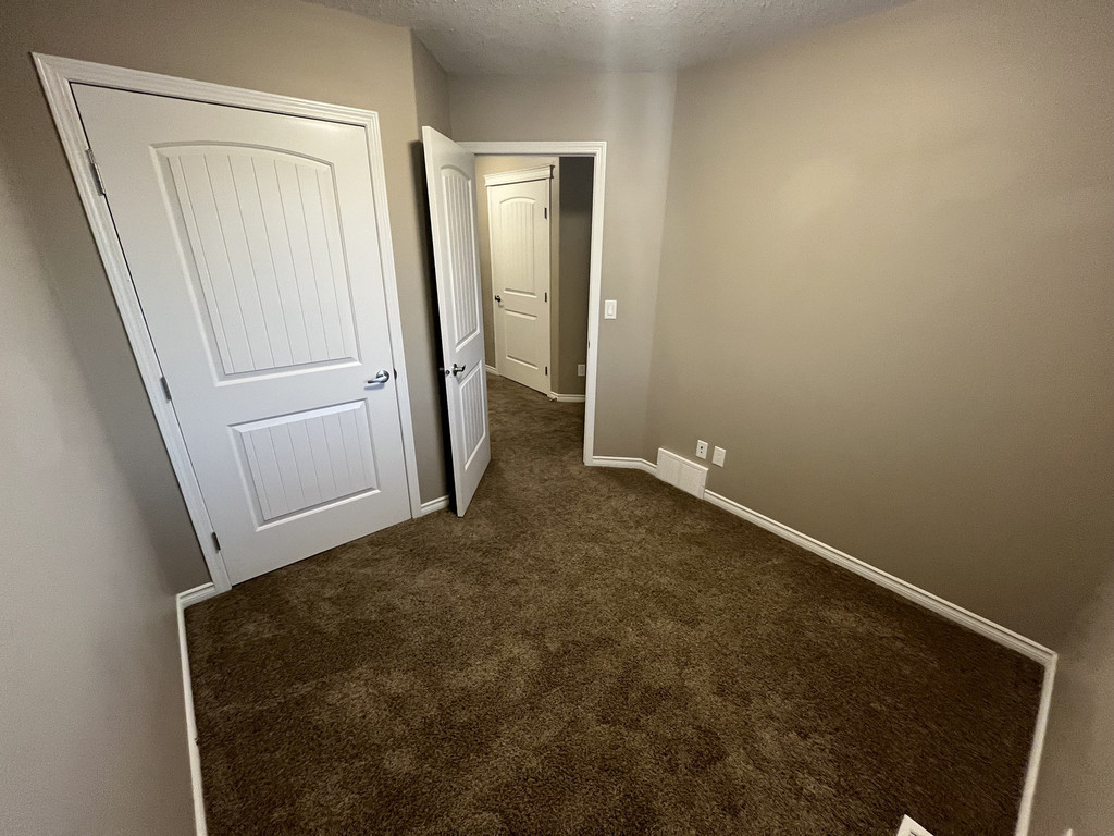 127 Cobblestone Court