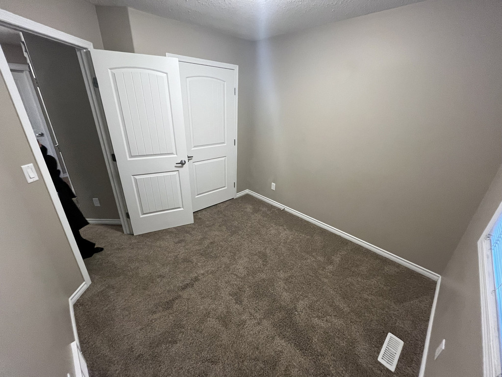 127 Cobblestone Court