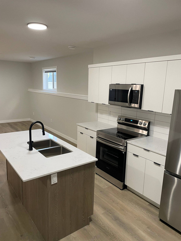 10309 128 Avenue - Lower Duplex