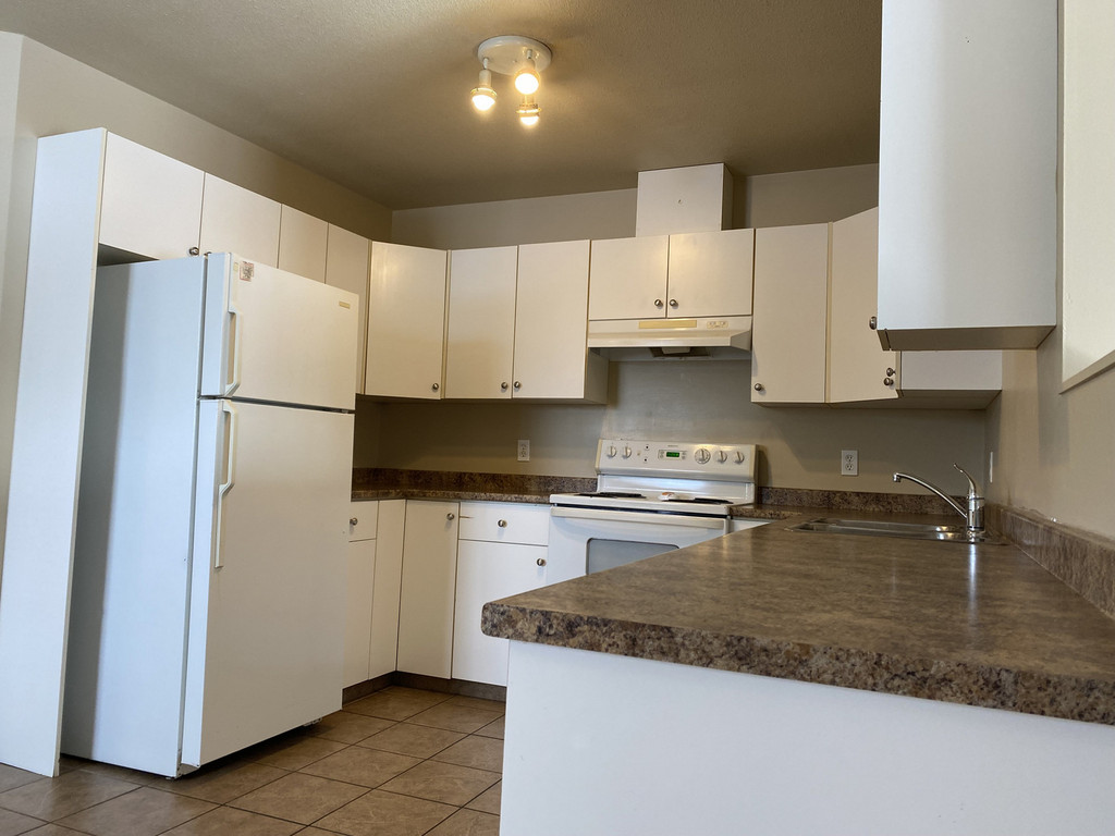 10021B 108 Avenue - 3 Bedroom Fourplex