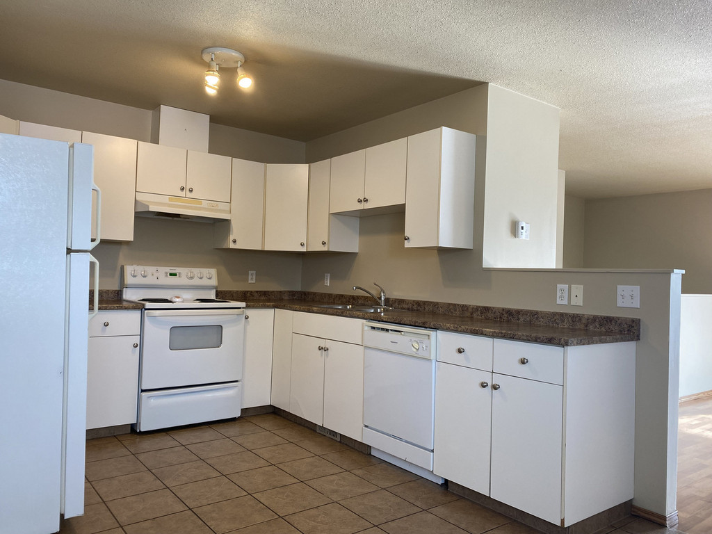 10021B 108 Avenue - 3 Bedroom Fourplex