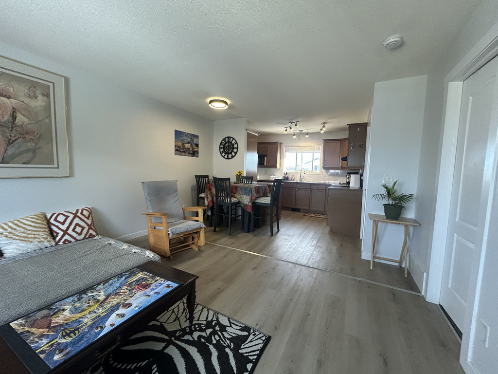 J103 8640 103 Avenue - The Village at Crystal Landing 