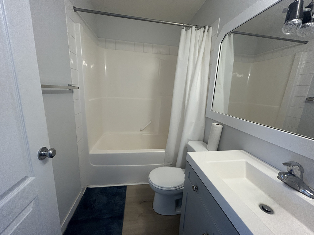 J103 8640 103 Avenue - The Village at Crystal Landing 