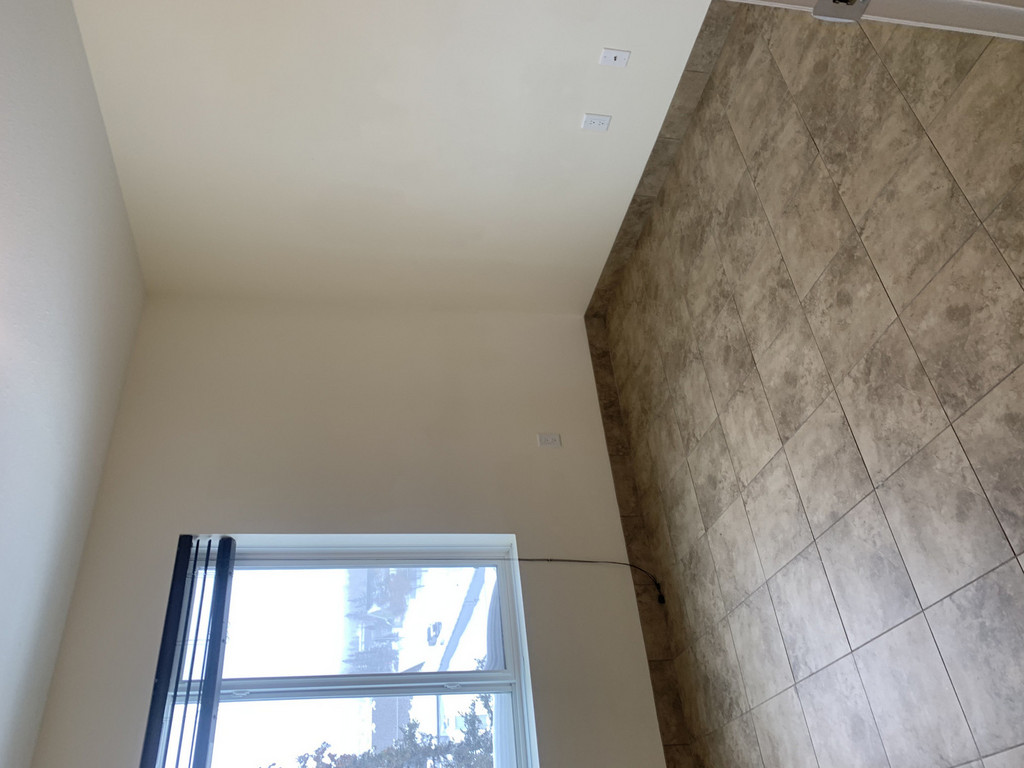 Cairn on the Boulevard - Affordable 3 Bedroom Suite 