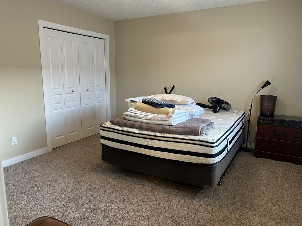 102 9202 93 Avenue - Furnished 3 Bedroom Townhouse 