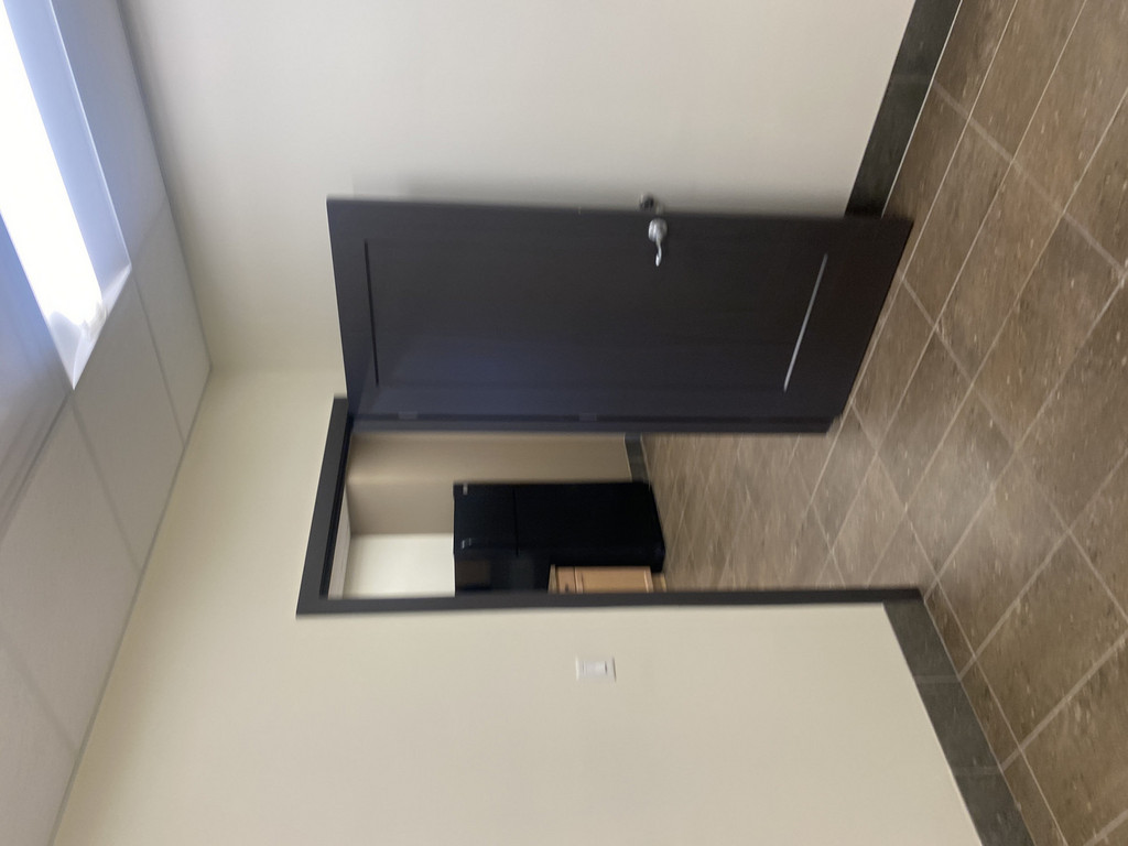 Cairn - Ground Level Bachelor Suite with Den 