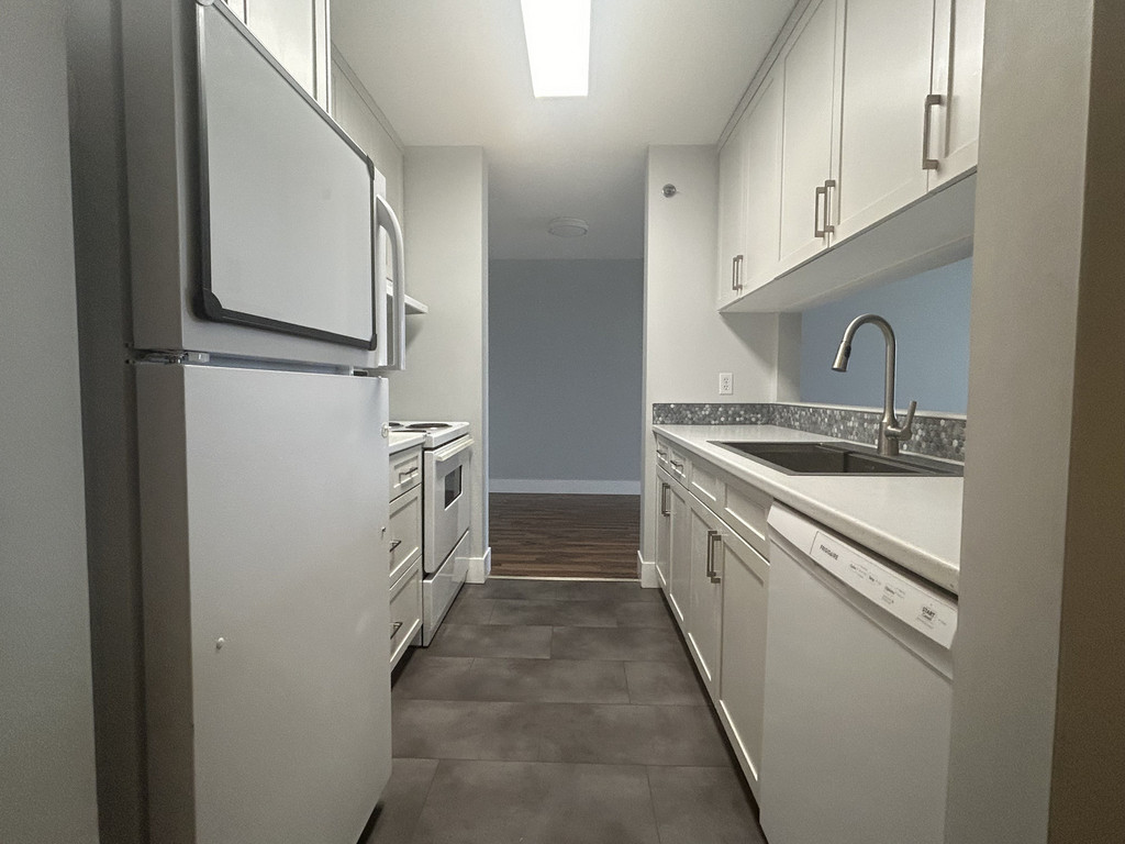 413 10405 99 Avenue - Creeks Crossing 