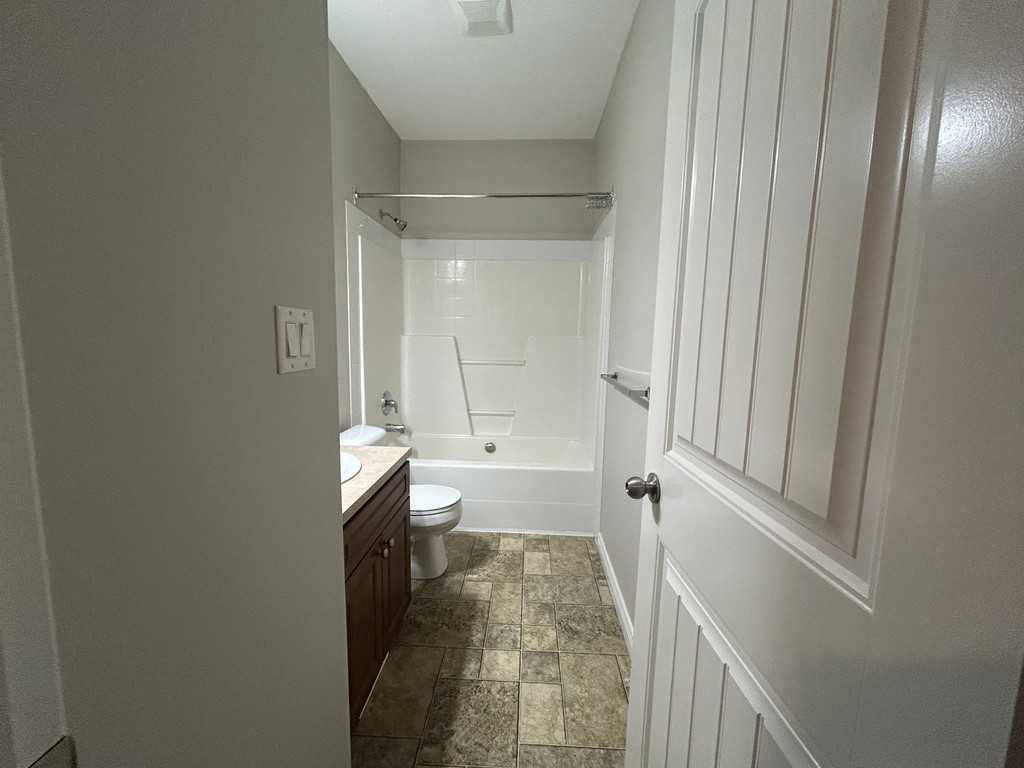 105 9229 Lakeland Drive 