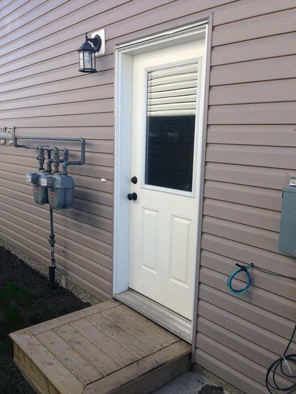 12405A 103 Street - Lower 2 Bedroom Duplex 