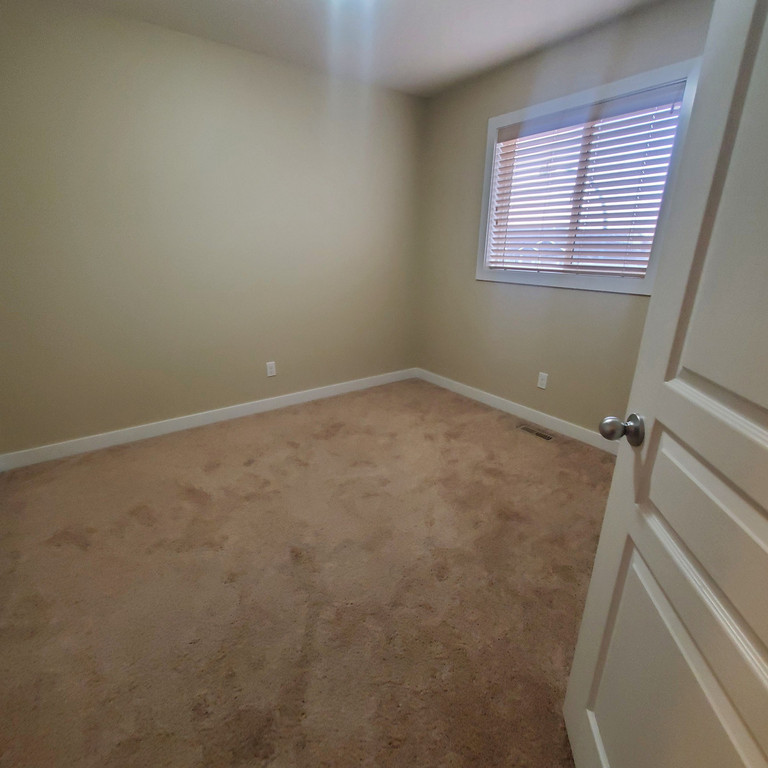 9201 92A Street - 3 Bedroom Townhouse 
