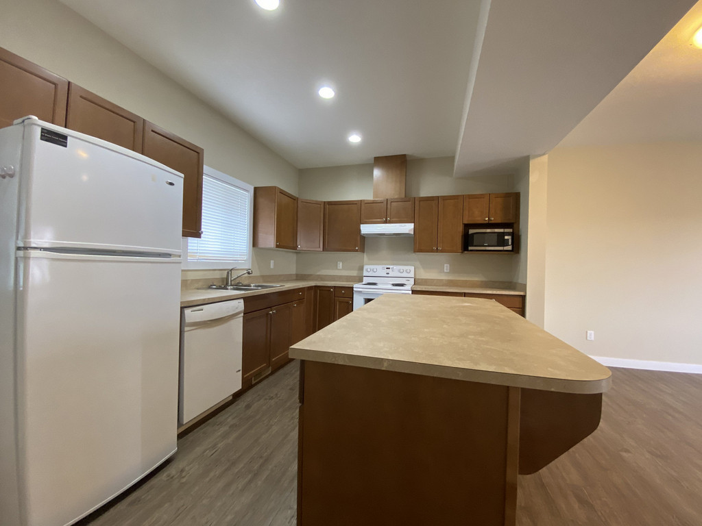 9201 92A Street - 3 Bedroom Townhouse 