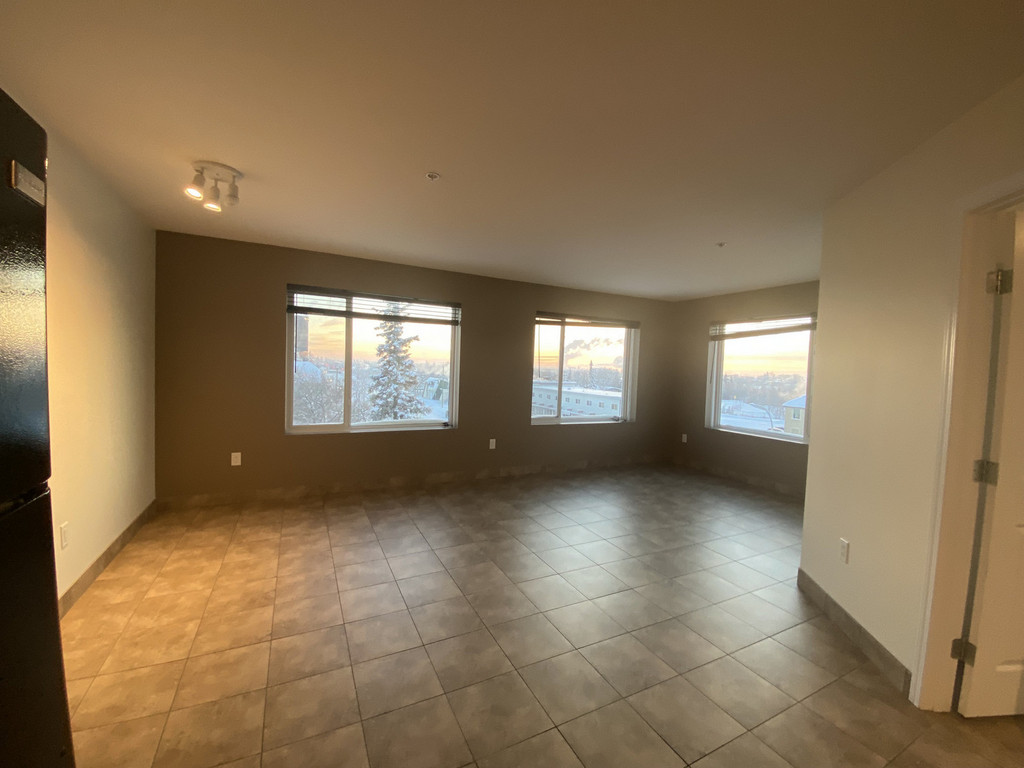 Cairn on the Boulevard - 2 Bedroom & 1 Bathroom 
