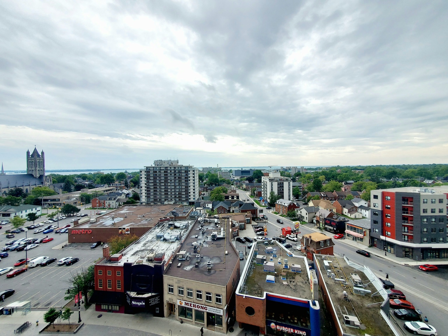 Princess Towers - Photo 47