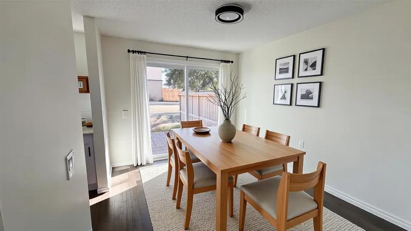 Beddington Heights Village - Photo 3