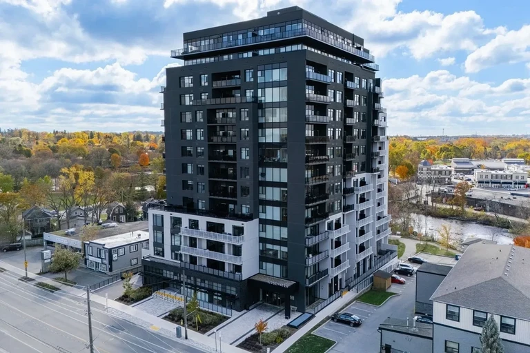 71 Wyndham Street 311