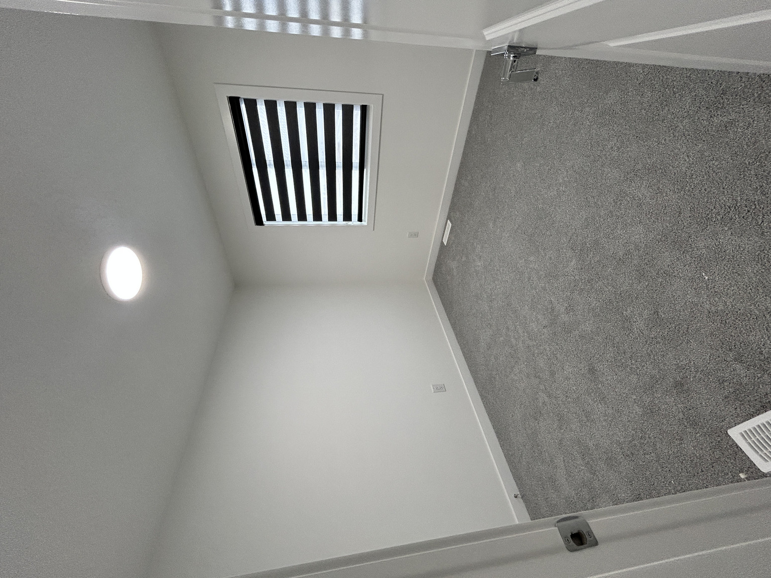 Leduc Fourplex - Photo 12