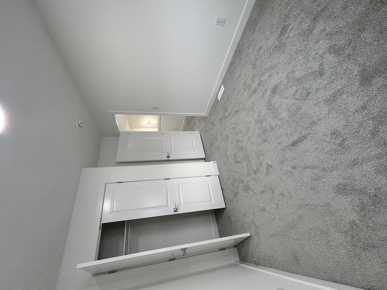 Leduc Fourplex - Photo 15
