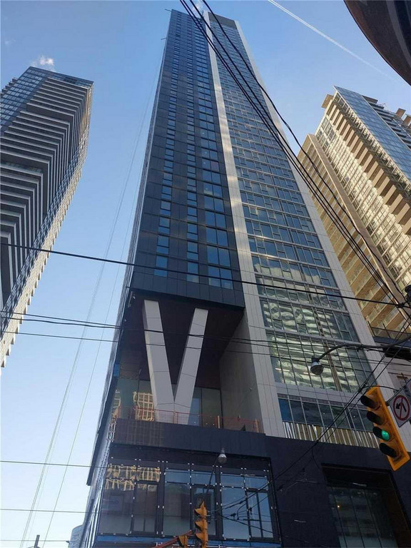 357 King West Condos