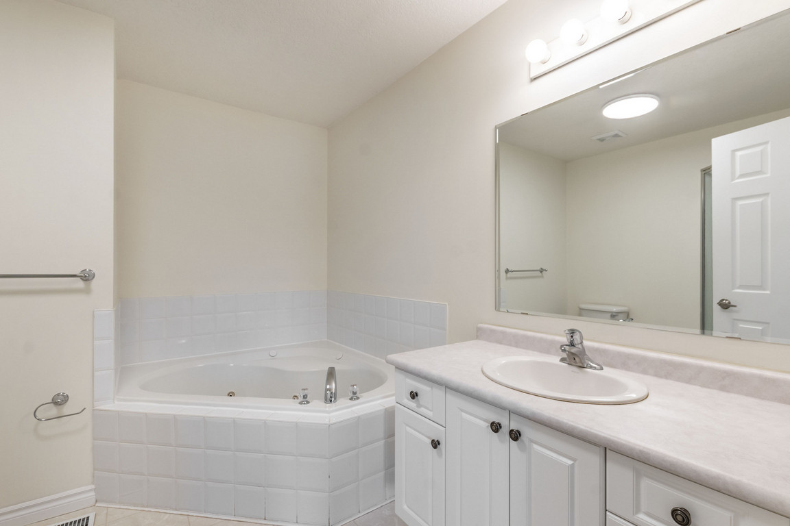 619 Wild Ginger Avenue, C16