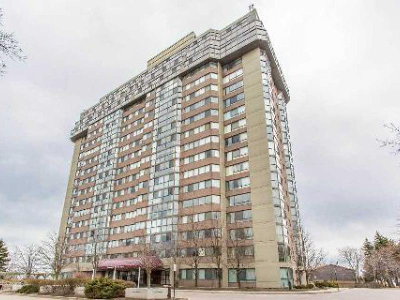 744 Neighbourhood Circle, Mississauga, ON L5B 0B7 — photo 2