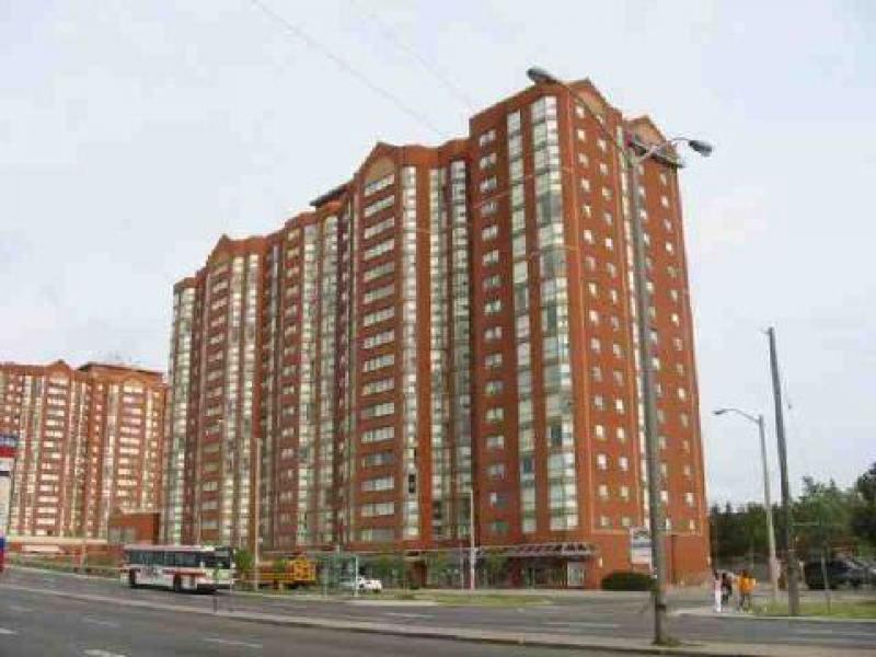 2466 Eglinton Avenue E, Scarborough, ON M1K 5J7 — photo 1