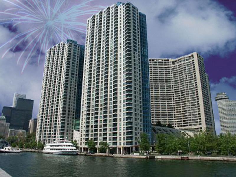 99 Harbour Square, Toronto, ON — photo 1