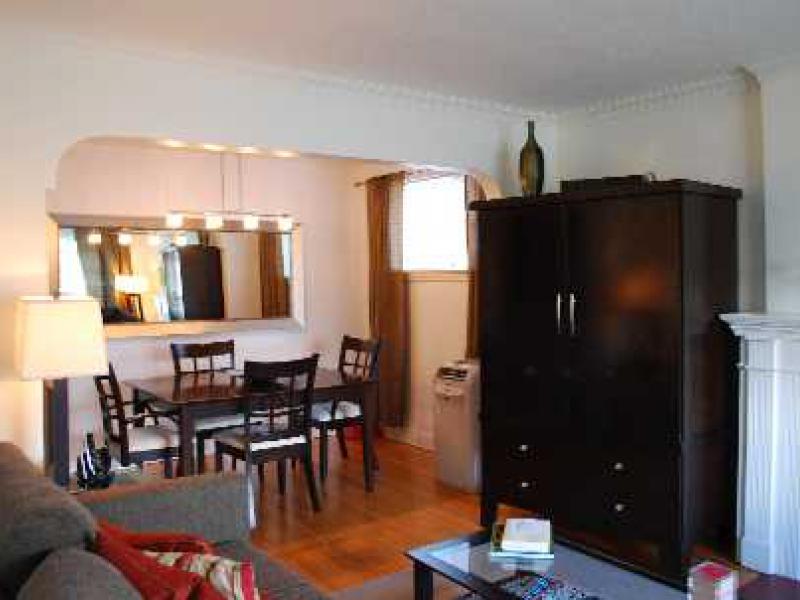 56 Presteign Avenue, Toronto, ON M4B 3B2 — photo 2