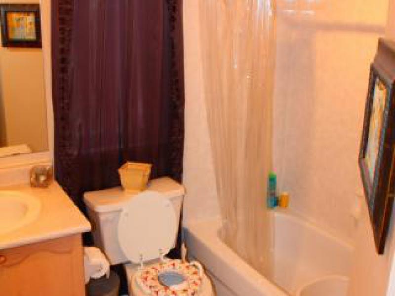 3057 Country Lane, Whitby, ON L1P 1M3 — photo 2
