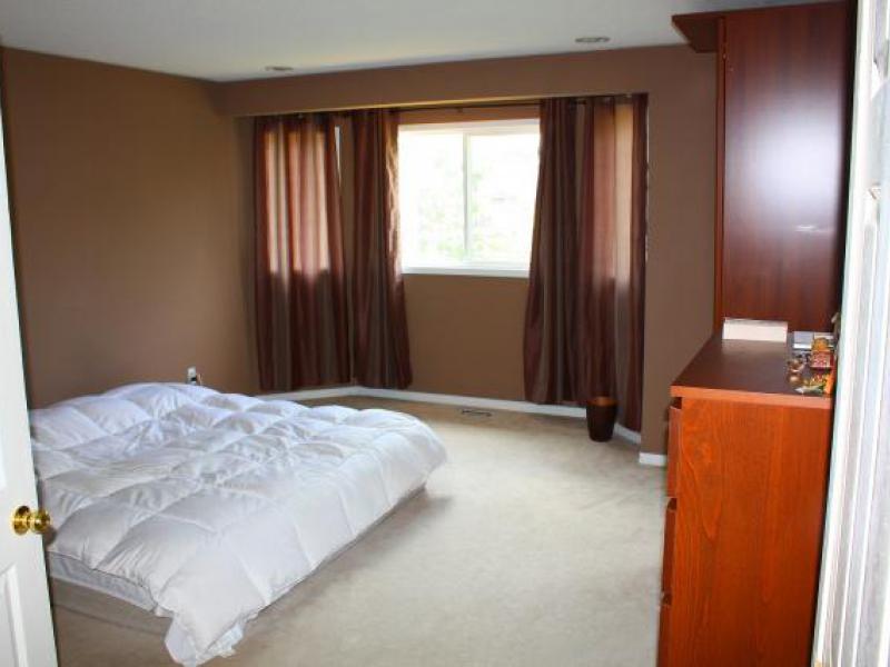 3057 Country Lane, Whitby, ON L1P 1M3 — photo 3