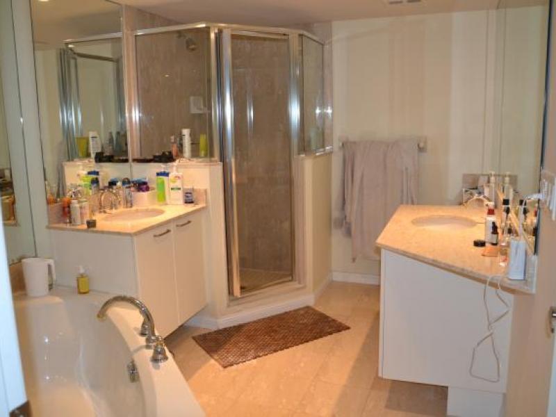 140 Simcoe Street PH15, Toronto, ON M5H 4E9 — photo 3
