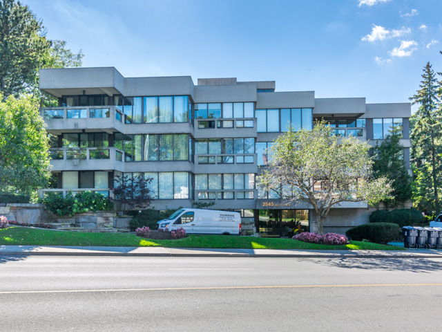 2545 Bloor Street W, Suite 304, Toronto, ON M6S 1S1 — photo 1