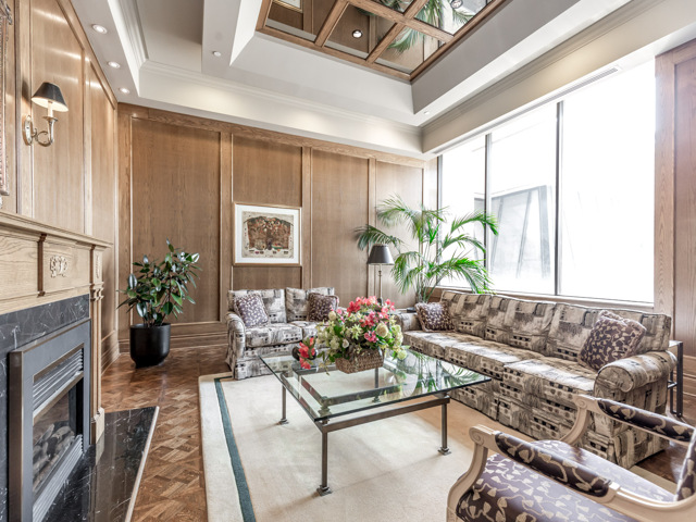 3 Concorde Place, Suite 2001, Toronto, ON M3C 3K7 — photo 1