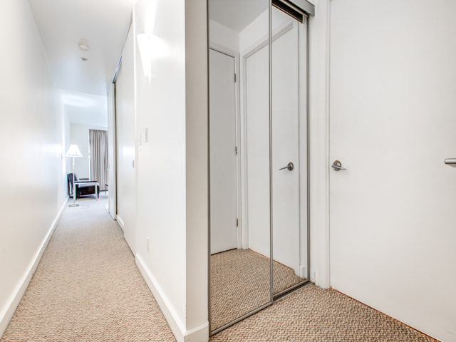 36 Bluejays Way, Suite 610, Toronto, ON M4W 3S8 — photo 1
